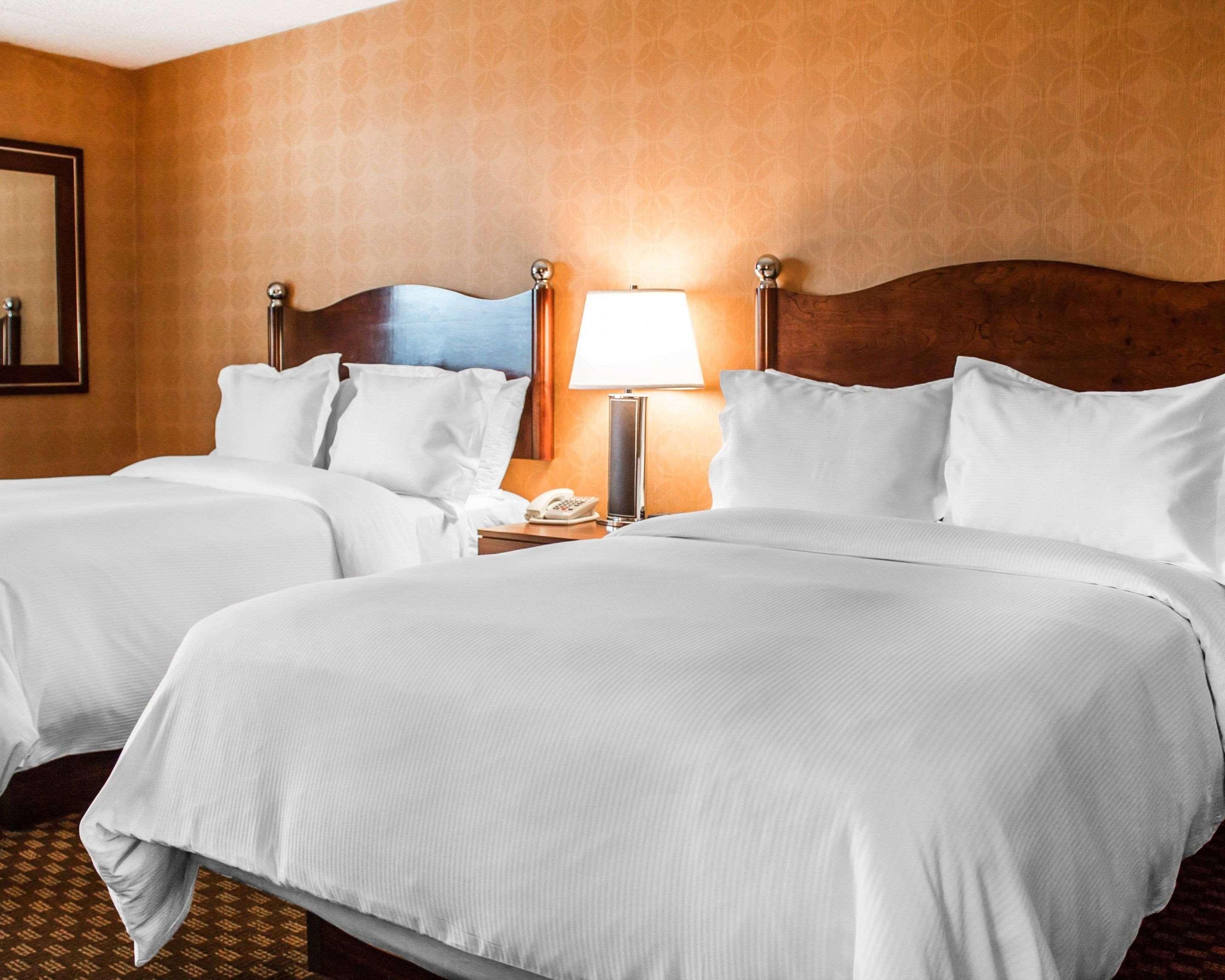 The Woodlands Inn ويلكس بار المظهر الخارجي الصورة