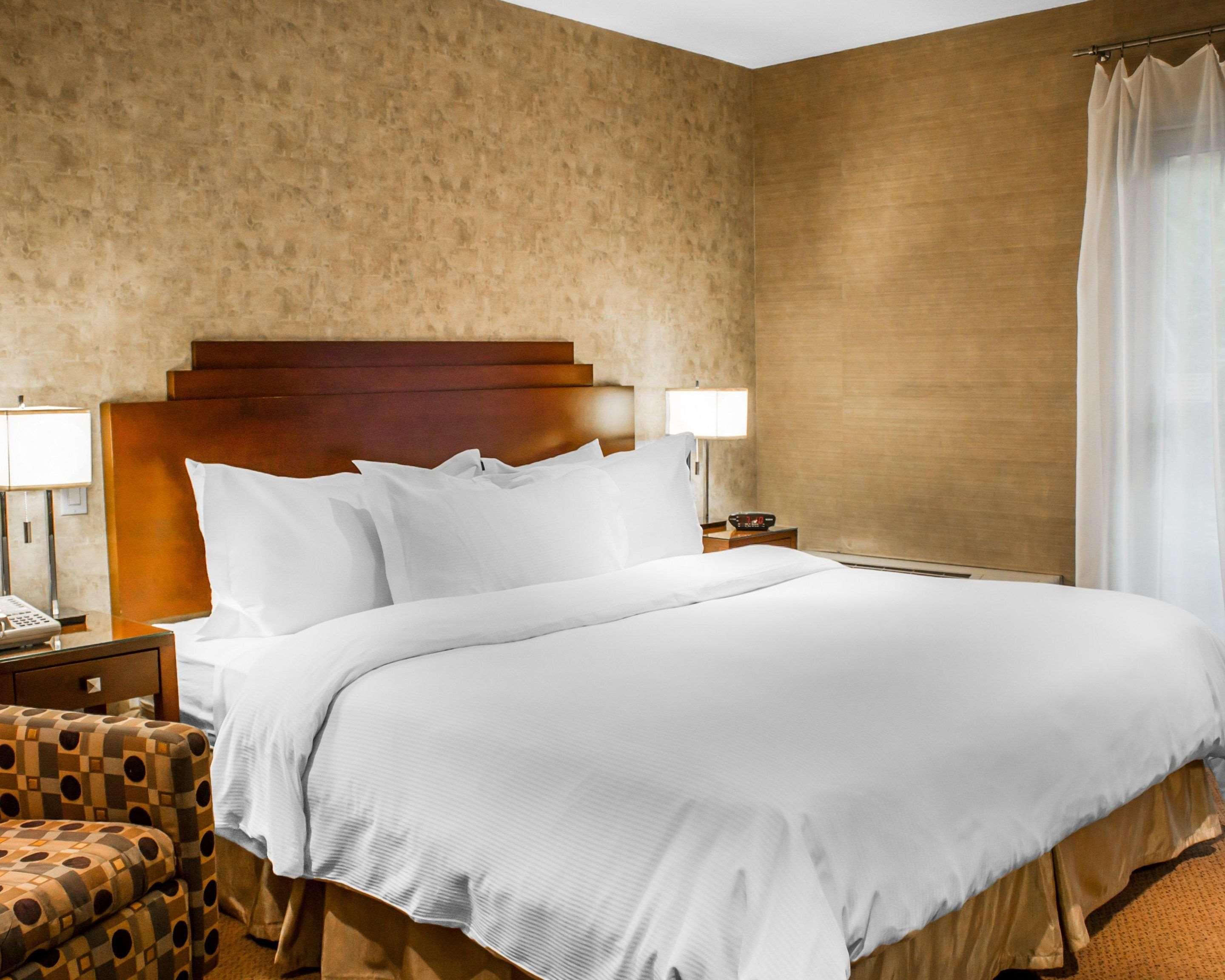 The Woodlands Inn ويلكس بار المظهر الخارجي الصورة