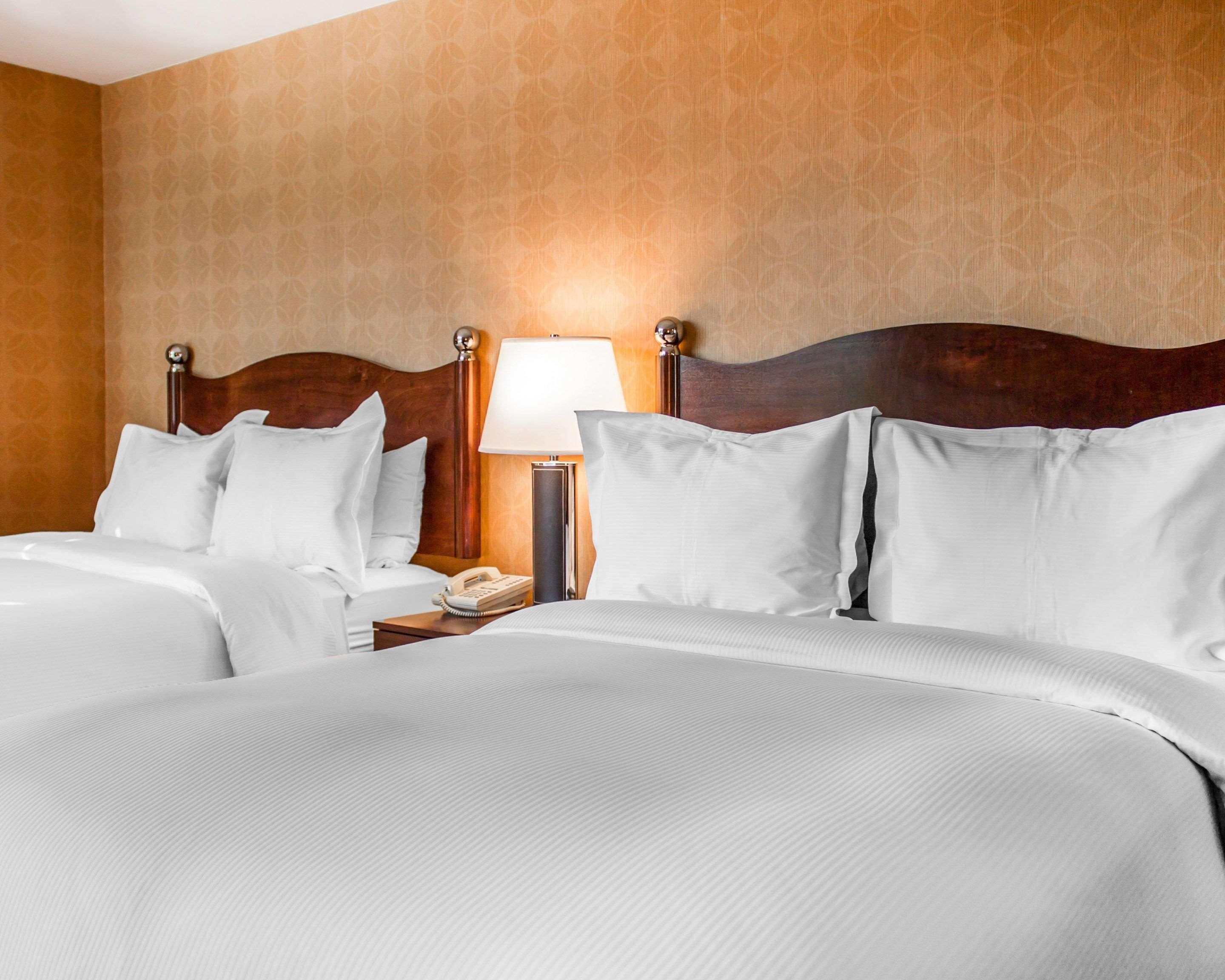 The Woodlands Inn ويلكس بار المظهر الخارجي الصورة