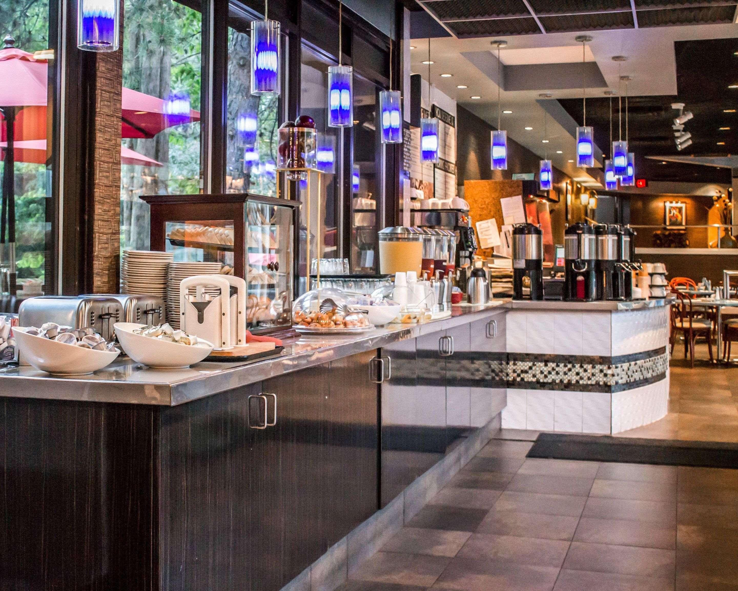 The Woodlands Inn ويلكس بار المظهر الخارجي الصورة