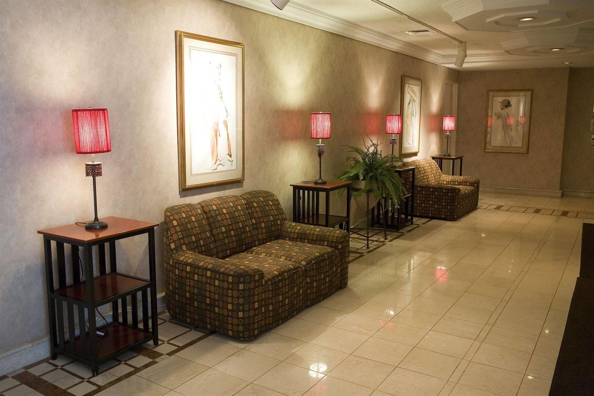 The Woodlands Inn ويلكس بار المظهر الخارجي الصورة