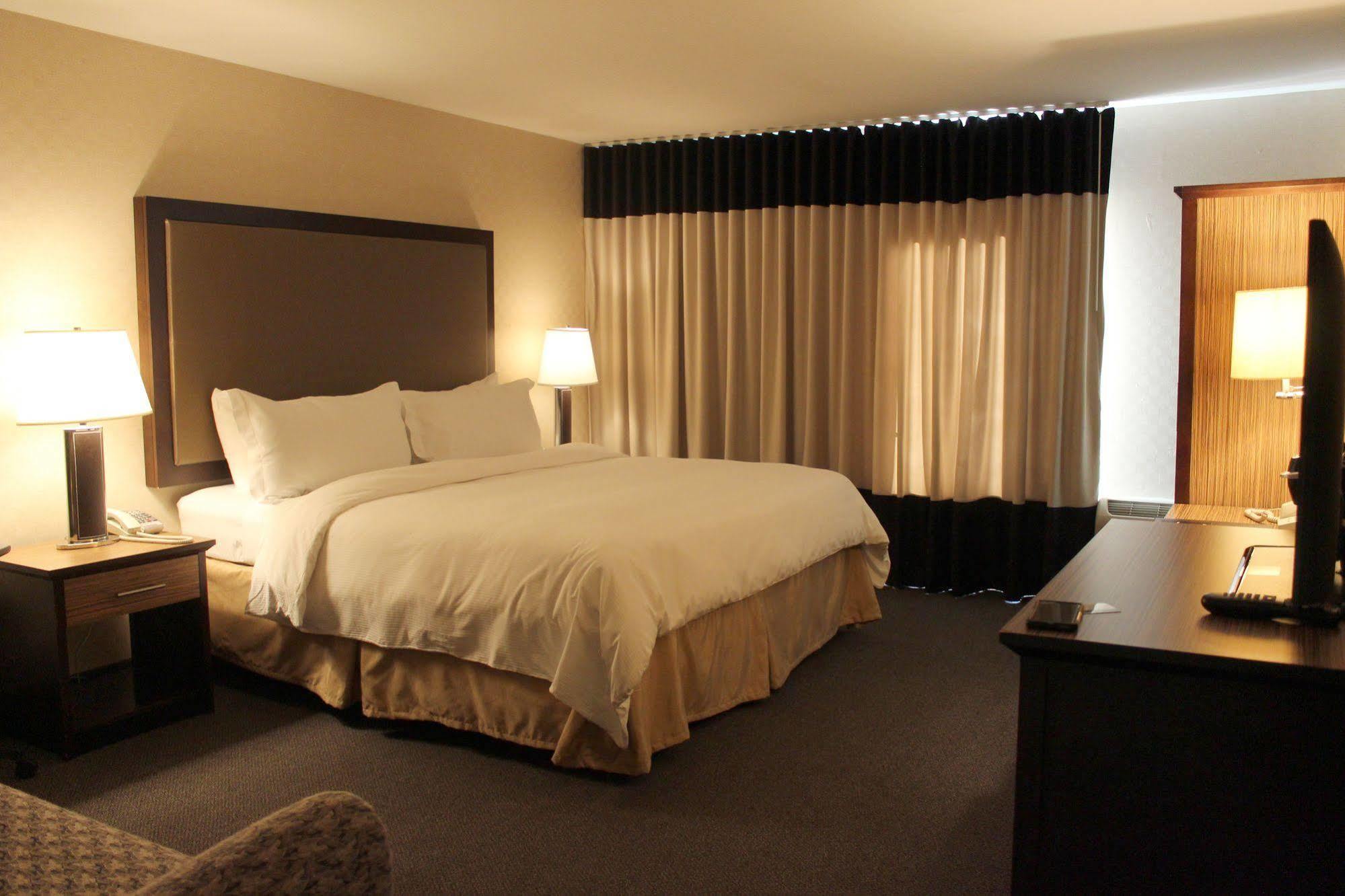 The Woodlands Inn ويلكس بار المظهر الخارجي الصورة