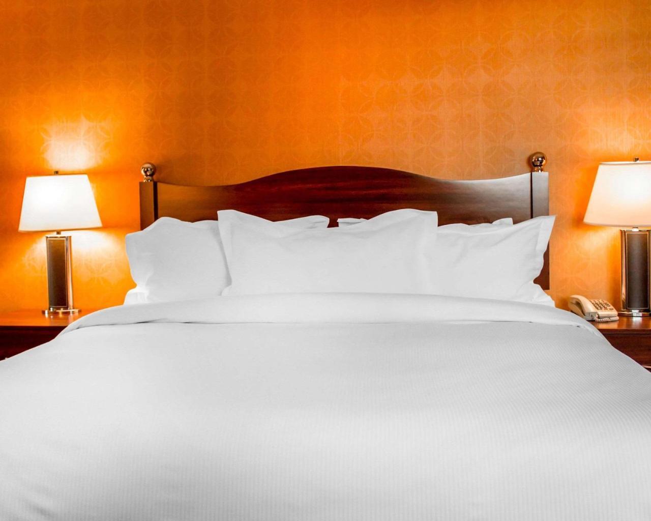 The Woodlands Inn ويلكس بار المظهر الخارجي الصورة