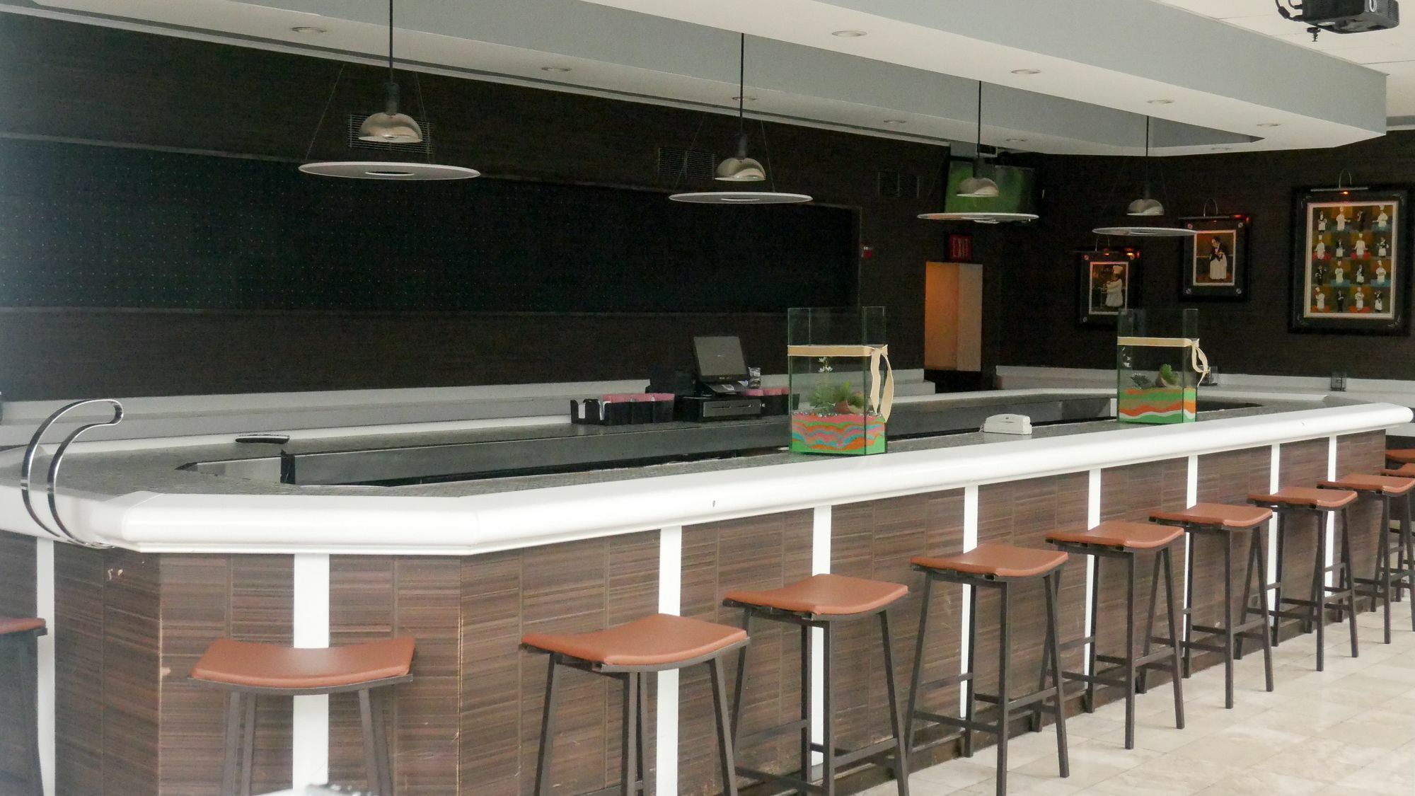 The Woodlands Inn ويلكس بار المظهر الخارجي الصورة